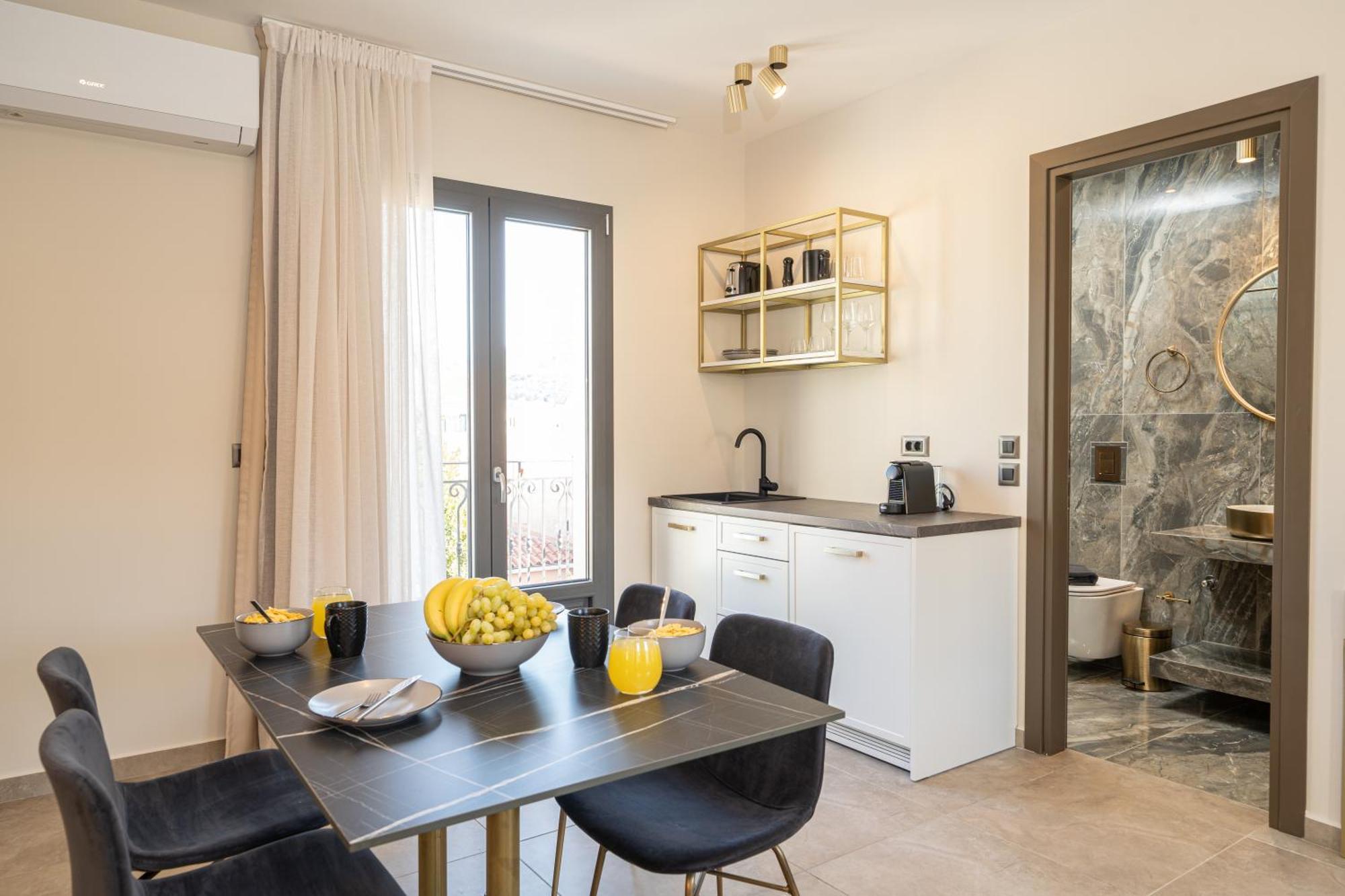 Kantada Central Suite Argostoli  Exteriér fotografie